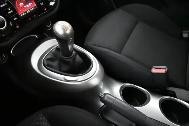 Punainen Viistoperä, Nissan Juke – GKE-189