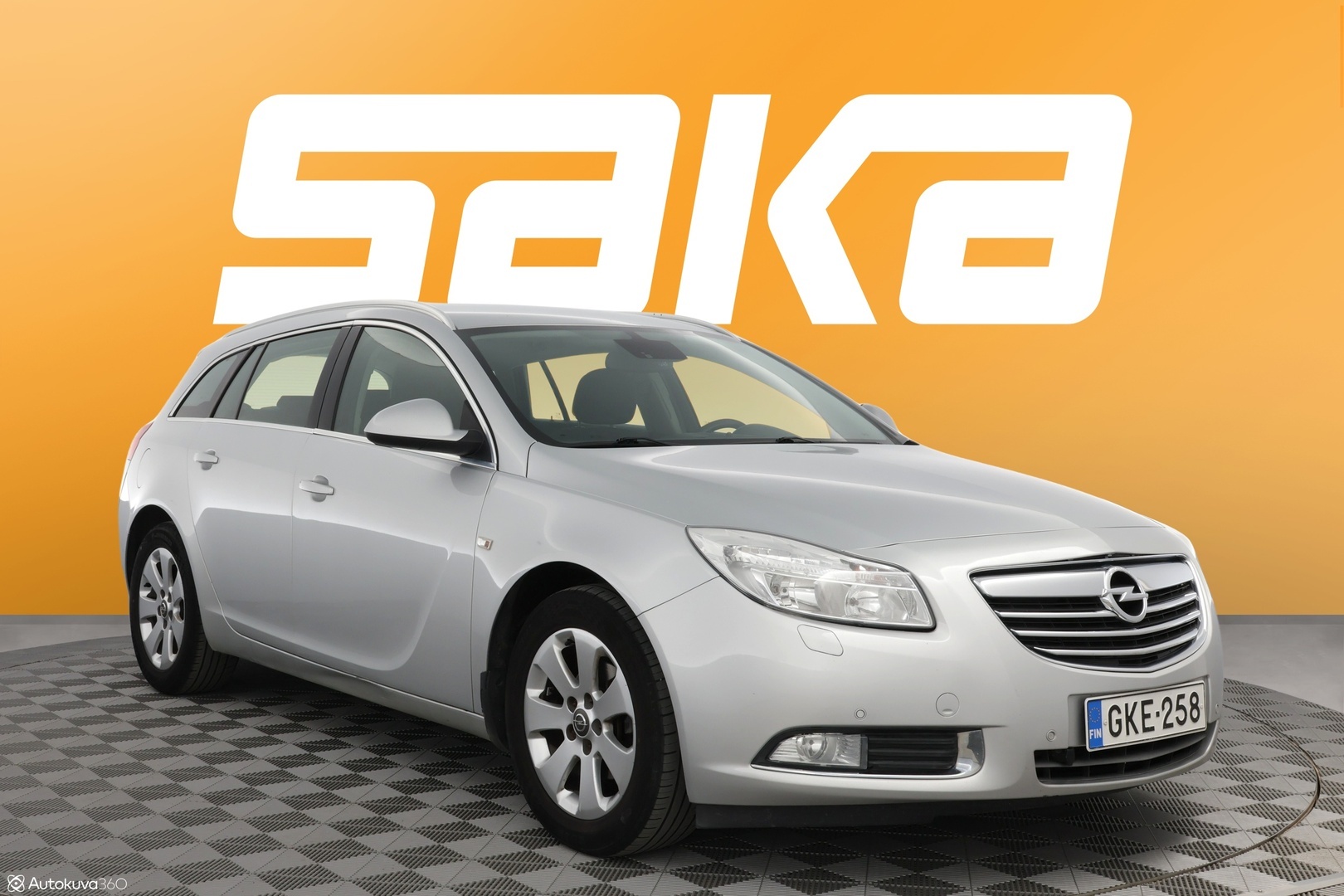 Hopea Farmari, Opel Insignia – GKE-258
