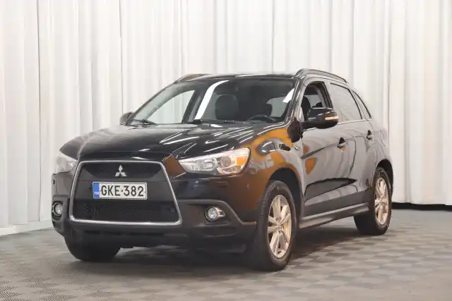 Musta Maastoauto, Mitsubishi ASX – GKE-382