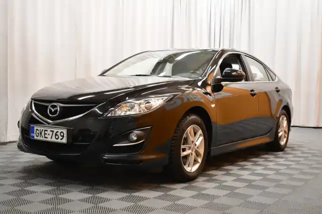 Musta Viistoperä, Mazda 6 – GKE-769