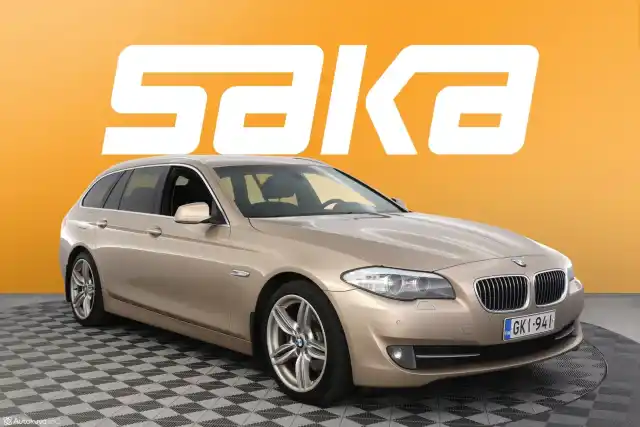 Beige Farmari, BMW 520 – GKI-941