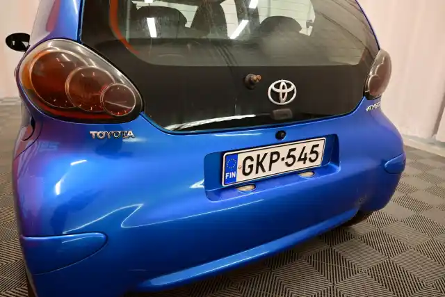 Sininen Viistoperä, Toyota AYGO – GKP-545