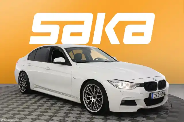 Valkoinen Sedan, BMW 328 – GKS-501