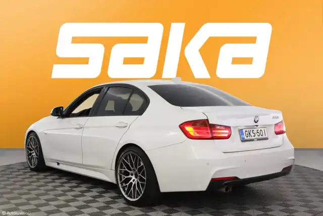 Valkoinen Sedan, BMW 328 – GKS-501