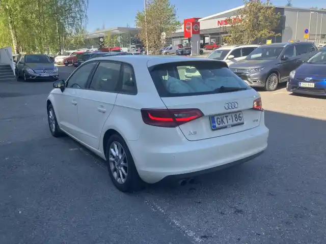 Valkoinen Viistoperä, Audi A3 – GKT-186