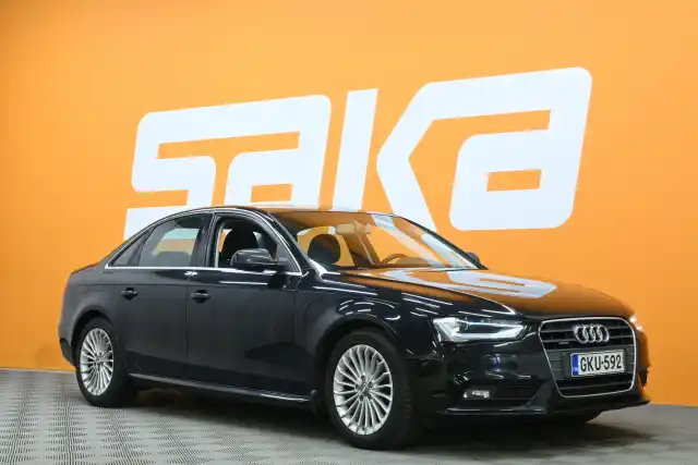 Musta Sedan, Audi A4 – GKU-592