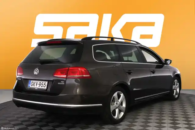 Ruskea Farmari, Volkswagen Passat – GKV-955