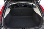 Musta Viistoperä, Volvo V40 – GKX-766, kuva 15
