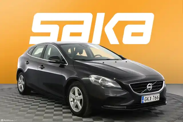 Musta Viistoperä, Volvo V40 – GKX-766