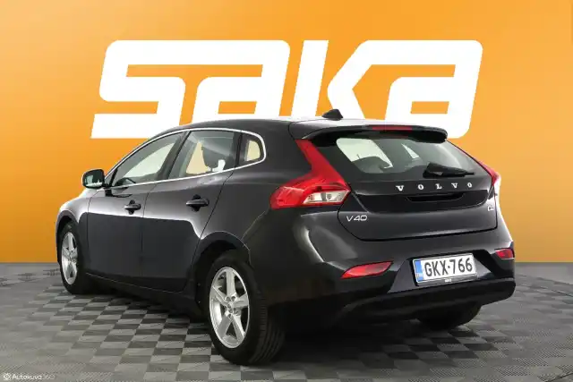 Musta Viistoperä, Volvo V40 – GKX-766