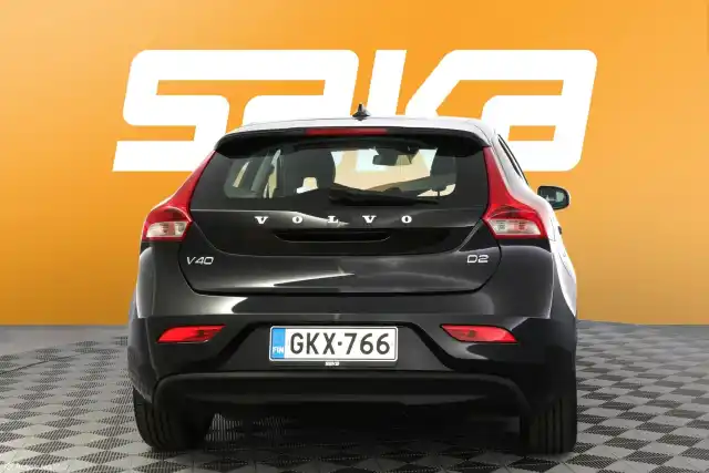 Musta Viistoperä, Volvo V40 – GKX-766