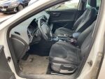 Valkoinen Viistoperä, Seat Leon – GKY-262, kuva 5