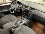 Ruskea Farmari, Skoda Octavia – GKY-910, kuva 3