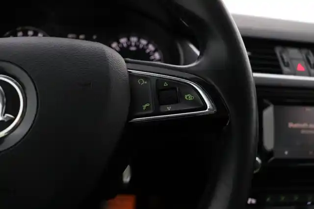 Sininen Farmari, Skoda Octavia – GKY-931