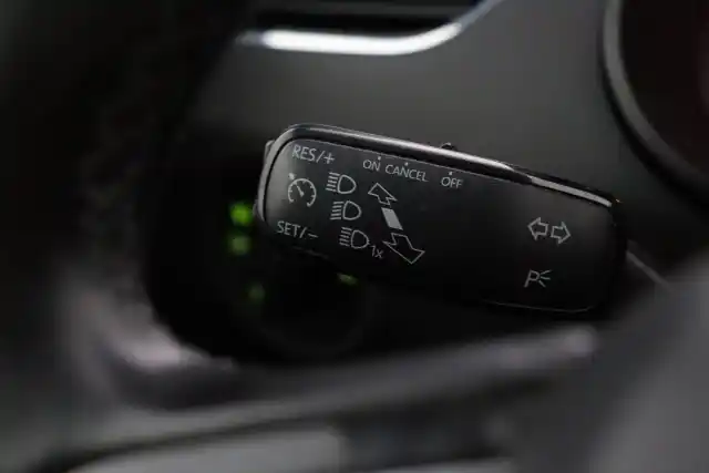 Sininen Farmari, Skoda Octavia – GKY-931