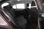 Ruskea Viistoperä, Skoda Octavia – GLA-612, kuva 11