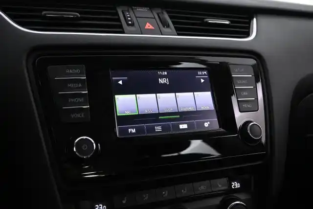 Ruskea Viistoperä, Skoda Octavia – GLA-612