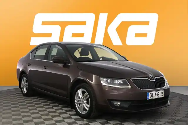 Ruskea Viistoperä, Skoda Octavia – GLA-612