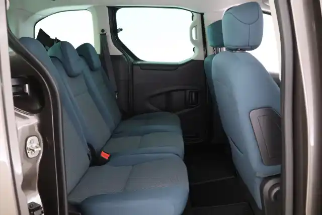 Harmaa Tila-auto, Citroen Berlingo – GLB-818