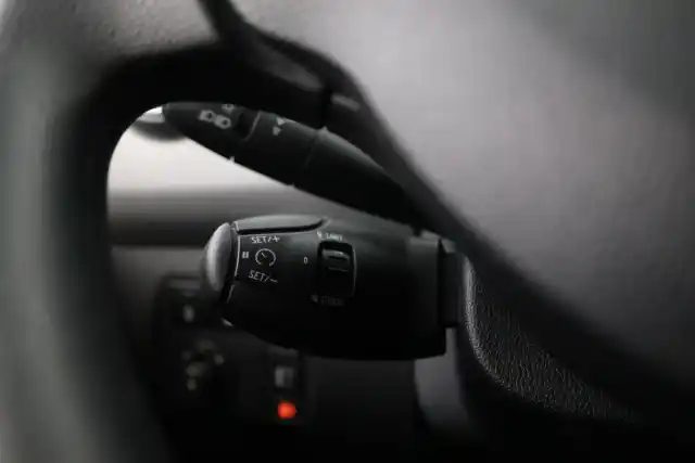 Harmaa Tila-auto, Citroen Berlingo – GLB-818