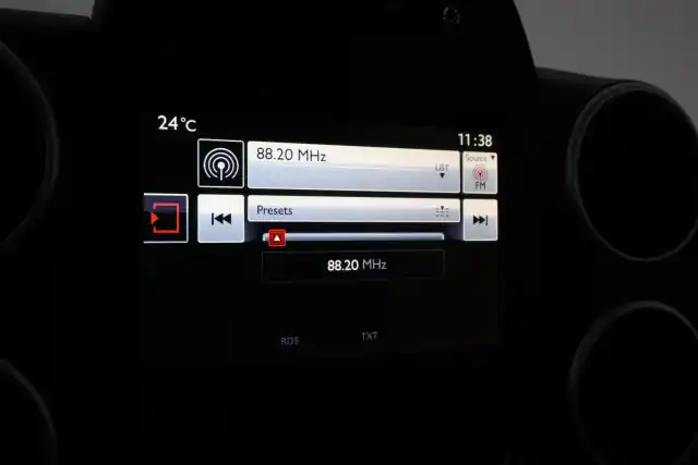 Harmaa Tila-auto, Citroen Berlingo – GLB-818