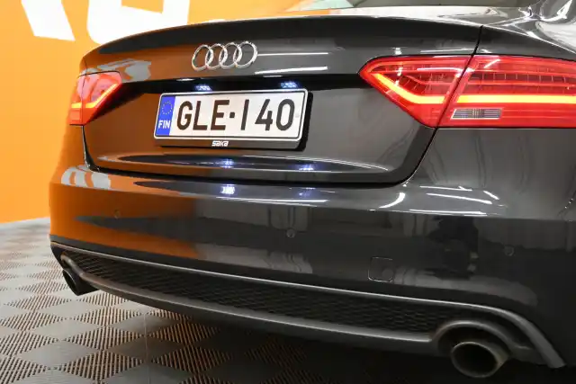 Harmaa Viistoperä, Audi A5 – GLE-140