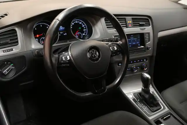 Harmaa Farmari, Volkswagen Golf – GLF-100