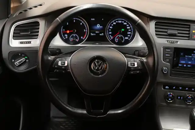 Harmaa Farmari, Volkswagen Golf – GLF-100