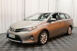 Beige Farmari, Toyota Auris – GLG-458, kuva 3