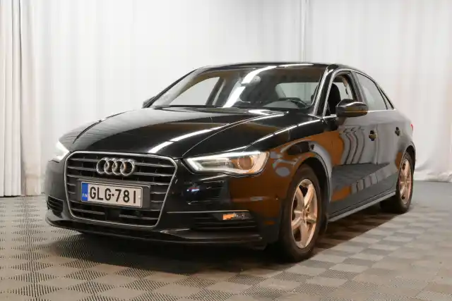 Musta Sedan, Audi A3 – GLG-781