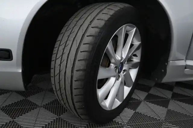 Harmaa Farmari, Volvo V70 – GLI-170