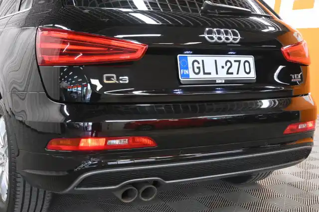 Musta Maastoauto, Audi Q3 – GLI-270