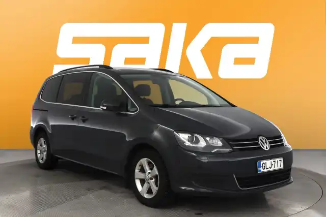 Harmaa Tila-auto, Volkswagen Sharan – GLJ-717