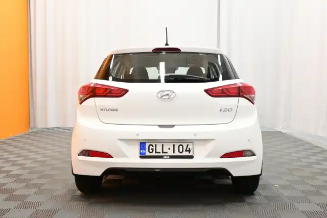 Valkoinen Viistoperä, Hyundai i20 – GLL-104