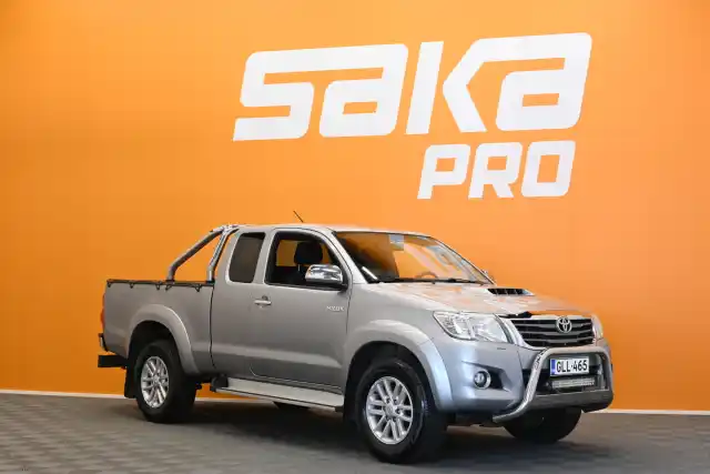 Hopea Avolava, Toyota Hilux – GLL-465