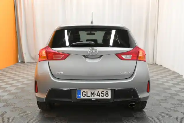 Harmaa Viistoperä, TOYOTA AURIS – GLM-458