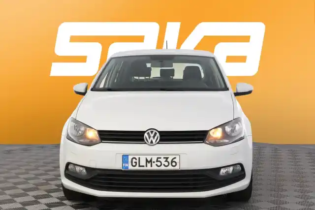 Valkoinen Viistoperä, Volkswagen Polo – GLM-536