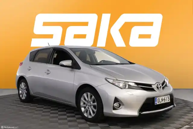 Hopea Viistoperä, Toyota Auris – GLN-613