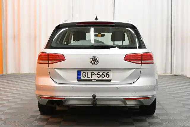 Hopea Farmari, Volkswagen Passat – GLP-566