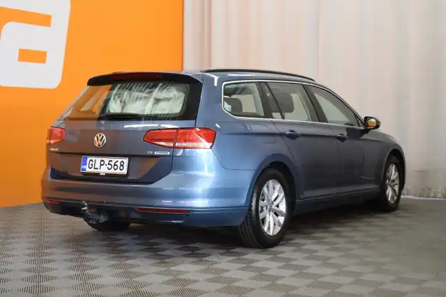 Sininen Farmari, Volkswagen Passat – GLP-568