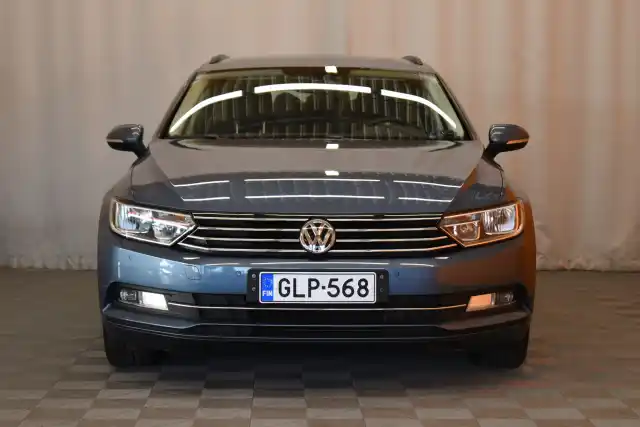 Sininen Farmari, Volkswagen Passat – GLP-568