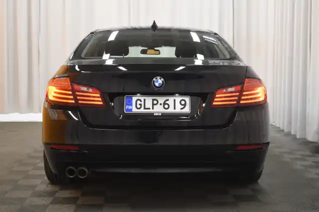 Musta Sedan, BMW 518 – GLP-619