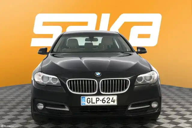 Musta Sedan, BMW 520 – GLP-624