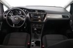 Valkoinen Tila-auto, Volkswagen Touran – GLU-560, kuva 11