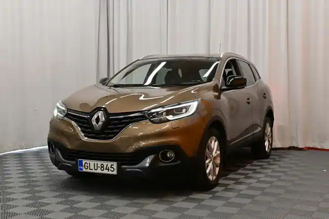 Beige Maastoauto, Renault Kadjar – GLU-845