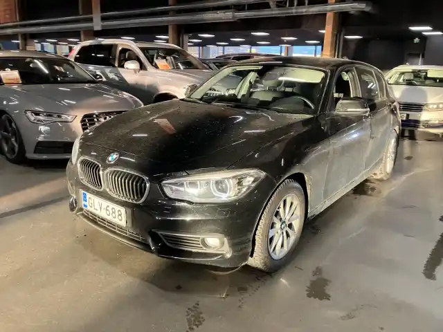 Musta Viistoperä, BMW 118 – GLV-688