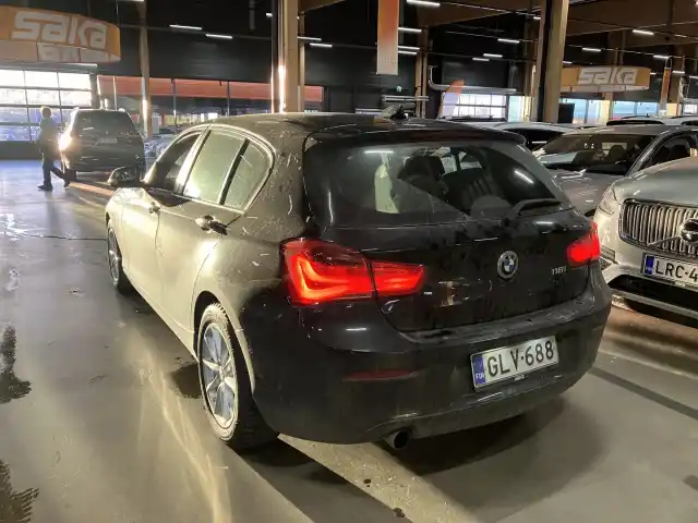 Musta Viistoperä, BMW 118 – GLV-688