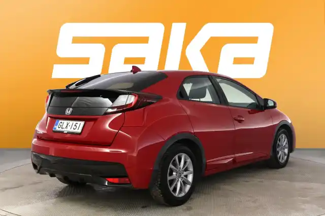Punainen Viistoperä, Honda Civic – GLX-151