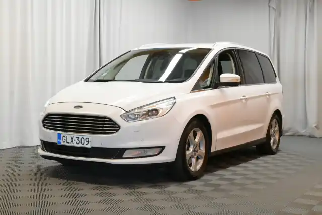 Valkoinen Tila-auto, Ford Galaxy – GLX-309