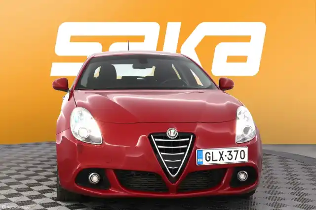 Punainen Viistoperä, Alfa Romeo Giulietta – GLX-370